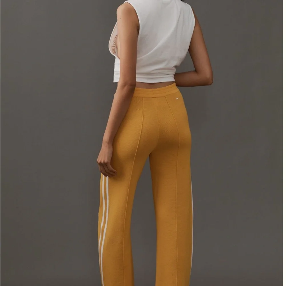 NWT Freya Knit Pants - Picture 4 of 5